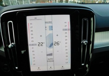 Volvo XC40 Crossover Facelifting 1.5 T2 129KM 2022 Volvo XC 40 z Gwarancja Bezwypadkowy 100 1.5 Benzyna 129KM, zdjęcie 17