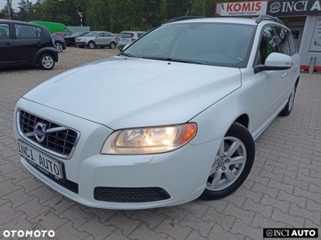Volvo V70 III Kombi 1.6 DRIVe 109KM 2010 Volvo V70 Volvo V70 1.6D DRIVe Kinetic 1.6 Diesel 109KM, zdjęcie 1