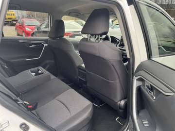 Toyota RAV4 V SUV 2.5 Hybrid Dynamic Force 218KM 2021 Toyota RAV4 2.5 Hybrid Comfort 4x2 V (2018-), zdjęcie 19