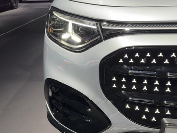 Mercedes GLB 2026 MERCEDES-BENZ GLB 250+ EQ AMG Line Suv (272 KM) 2026, zdjęcie 2