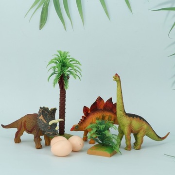 Набор развивающих игрушек для детей из 14 предметов.