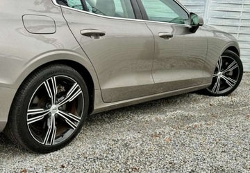 Volvo S60 III Sedan 2.0 T6 310KM 2019 Volvo S60 Volvo S60 T6 AWD Inscription 2.0 Benzyna 310KM, zdjęcie 30
