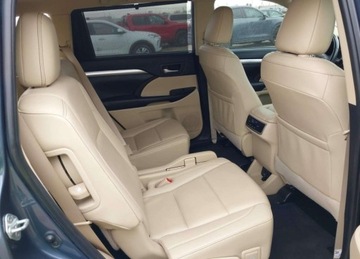 Toyota Highlander II 2019 Toyota Highlander XLE, V6, od ubezpieczalni 3.5 Benzyna 295KM, zdjęcie 13