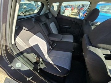 Kia Venga Mikrovan Facelifting 1.4 DOHC 90KM 2016 Kia Venga 1,4 benzyna 90KM zarejestrowany, zdjęcie 7