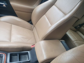 Кожаные сиденья, диван, боковые панели, комплектация Opel Vectra C универсал