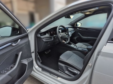 Skoda Octavia IV Liftback 2.0 TDI 150KM 2026 Skoda Octavia SPORTLINE 2.0 TDI DSG z placu 150 KM, zdjęcie 11