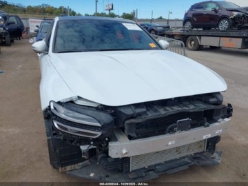  Genesis G70 3.3T Sport Advanced 2025 3.3 Benzyna 368KM, zdjęcie 8