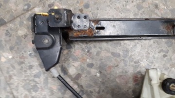 D2335-RA0838 MECHANIZMUS OKNO LEVÝ PŘEDNÍ ALFA ROMEO 156 2.4 JTD