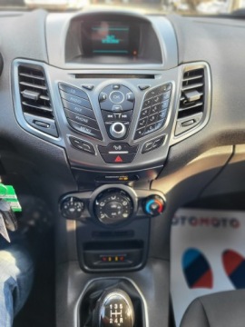 Ford Fiesta VII Hatchback 3d Facelifting 1.25 82KM 2015 Ford Fiesta 1.2 82 KM Ładna Mały Przebieg 88, zdjęcie 29