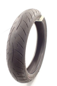 Metzeler Roadtec Z8 120/70/17 2,4mm Opona 2013