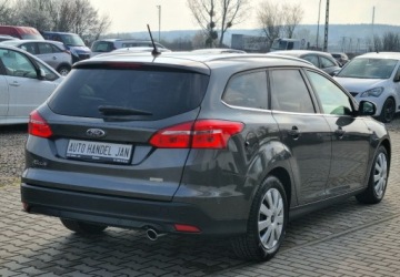 Ford Focus III Kombi Facelifting 1.5 EcoBoost 150KM 2018 Ford Focus 1,5 Benzyna 150KM Xenon Navi Kamera Led Serwis 1.5 Benzyna, zdjęcie 18