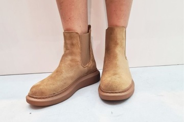 КОРИЧНЕВЫЕ ЗАМШЕВЫЕ БОТИНКИ НА ПЛОСКОЙ ПЛОСКОЙ ПЛОСКОЙ ЗАМШЕ 37