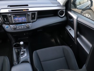 Toyota RAV4 IV MPV Facelifting 2.5 Hybrid 197KM 2017 Toyota RAV 4 2.5 Hybrid, Salon Polska, Serwis ASO, zdjęcie 7