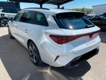 Cupra Leon II Sportstourer Facelifting 1.5 TSI 150KM 2025 CUPRA Leon 1.5 TSI Combi 150KM 2026, zdjęcie 3