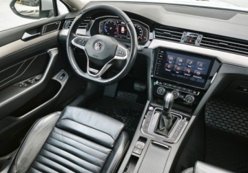 Volkswagen Passat B8 Limousine Facelifting 2.0 TDI 190KM 2020 Volkswagen Passat Elegance 4MOTION, Panorama, GPS, LED Matrix, Kamera, ACC, zdjęcie 15