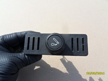 ZAPALNICZKA GNIAZDO OPEL CORSA C COMBO C 09114444