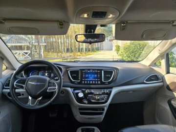 Chrysler Pacifica II 3.6 V6 Hybrid 264KM 2018 Chrysler Pacifica Hybrid 3.6 f.vat Pacifica Hybri, zdjęcie 6