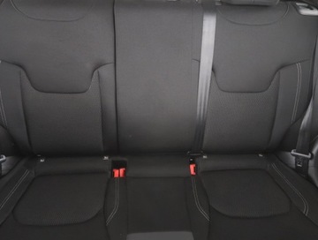 Jeep Renegade SUV Facelifting 1.0 GSE T3 Turbo 120KM 2019 Jeep Renegade 1.0 T-GDI, Salon Polska, Serwis ASO, zdjęcie 9