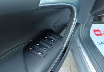 Opel Insignia I Sedan Facelifting 2.0 CDTI Ecotec 170KM 2015 Opel Insignia 2.0 CDTI 170KM Cosmo Liftback SalonPL SerwisASO FV23 Gwaranc, zdjęcie 26