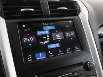 Ford Mondeo V Kombi 1.5 EcoBoost 165KM 2018 Ford Mondeo navi kamera tempomat grzane fotele, zdjęcie 22