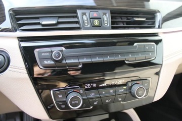 BMW X1 F48 Crossover Facelifting 2.0 20i 178KM 2022 BMW X1 Oferta Dealera BMW M-Cars Promocja Zima - Sprawdz 2.0 Benzyna, zdjęcie 20