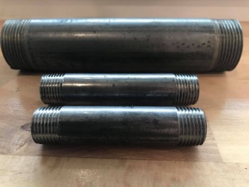KC15008 ЧЕРНАЯ ТРУБА 1/2 С РЕЗЬБОЙ 8 см
