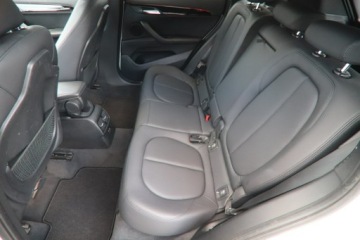 BMW X1 F48 2018 BMW X1 automat,skóra,alu,serwis, zdjęcie 12