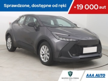 Toyota C-HR II 2024 Toyota C-HR 1.8 Hybrid, Salon Polska