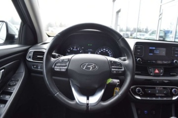 Hyundai i30 III Wagon Facelifting 1.0 T-GDI 120KM 2022 Hyundai i30 SalonPL 1.0 T-GDI 120KM Modern Klimatyzacja ALU VAT23 Benzyna, zdjęcie 11