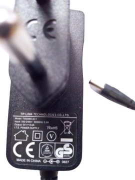 ZASILACZ 12V 2000mA MODEL ZL-0244001L20200EU01