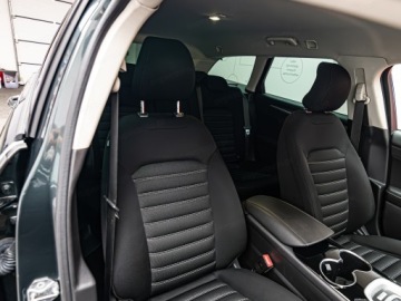 Ford Mondeo V Kombi 2.0 TDCi 150KM 2016 FORD Mondeo 2.0 TDCi Trend Combi 150KM 2016, zdjęcie 6