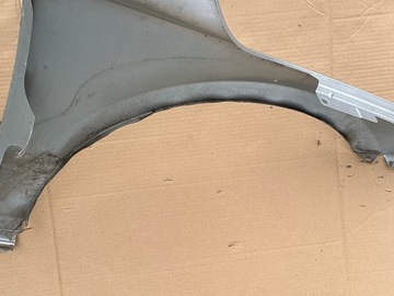 BLATNÍK LEVÝ PŘEDNÍ VOLVO V40 II