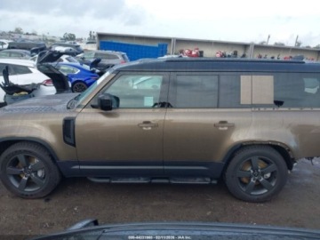 Land Rover Defender IV (L663) 2025 Land Rover Defender 130 P300 S 2025 3.0 Benzyna 296KM, zdjęcie 2