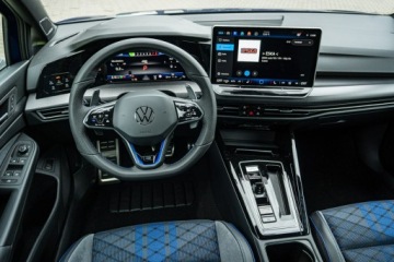 Volkswagen Golf VIII R Facelifting 2.0 TSI 333KM 2026 Volkswagen Golf Variant R 2.0 TSI 4Motion 333 KM, zdjęcie 27