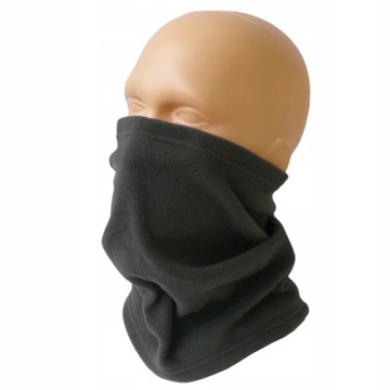 Большой, мягкий и теплый охотничий флисовый шарф цвета хаки.