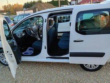 Peugeot Partner II Tepee Facelifting 2015 1.6 BlueHDi 100KM 2018 Peugeot Partner 5 -osobowy, zdjęcie 21