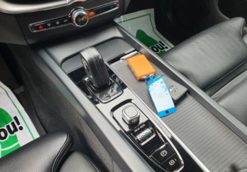 Volvo XC60 II 2021 Volvo XC 60 Hybryda Bezwypadkowe Serwis GetHelp 2.0 Benzyna 197KM, zdjęcie 22