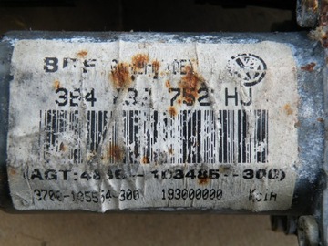 Электродвигатель стеклоподъемника VW Passat B5 FL с фейслифтингом ПРАВЫЙ ПЕРЕДНИЙ 0130821694