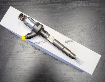 DENSO DCRI300010 TRYSKA VSTŘIKOVAČE