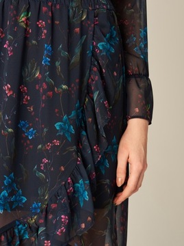 kwiaty rękawy falbanki sukienka tiulowa taliowana