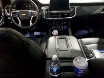Chevrolet Suburban GMT900 2021 Chevrolet Suburban K1500 LT 2021 3.0l 3.0 Diesel 277KM, zdjęcie 8