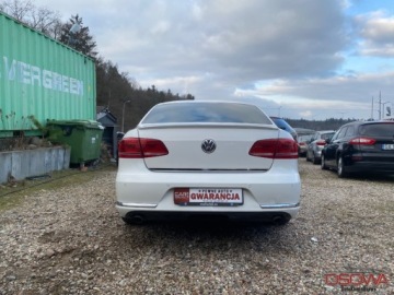 Volkswagen Passat B7 Limousine 2.0 TDI CR BlueMotion 177KM 2013 Volkswagen Passat 2.0tdi 4-Motion R-Line max wyposazenie Webasto ledy xeno, zdjęcie 11