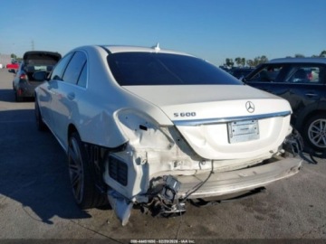 Mercedes Klasa S W222 2015 Mercedes-Benz Klasa S 600 v12 2015 6.0 Benzyna 523KM, zdjęcie 3