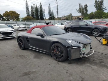 Porsche Boxster 718 Cabrio 2.5 350KM 2017 Porsche Boxster S 2017 2.5l 2.5 Benzyna 350KM, zdjęcie 4