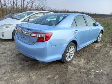 TOYOTA CAMRY VII TŘMEN ZADNÍ LEVÝ 11-18