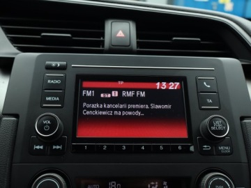 Honda Civic X Hatchback 5d 1.0 VTEC TURBO 126KM 2019 Honda Civic 1.0 VTEC Turbo, Salon Polska, zdjęcie 11