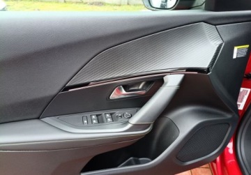 Peugeot 2008 II SUV 1.2 PureTech 130KM 2023 Peugeot 2008 GT 2024r EAT8 1.2 Benzyna 130KM, zdjęcie 9