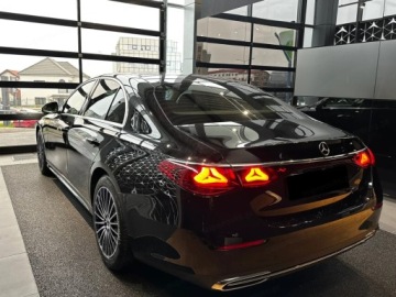 Mercedes Klasa E W214 Sedan 2.0 200 204KM 2026 E Klasa 200 4-Matic Exclusive 2.0 (204KM) 2026, zdjęcie 3