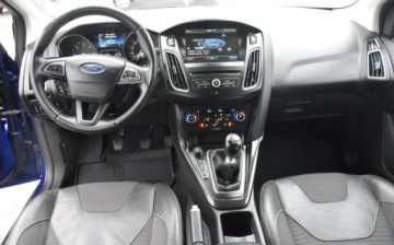 Ford Focus III Sedan Facelifting 1.6 TDCi 115KM 2015 Ford Focus 1.6D 2015 Duza Navi Sam Parkuje 2 KPL KOL Sprowadzony 1.6, zdjęcie 34