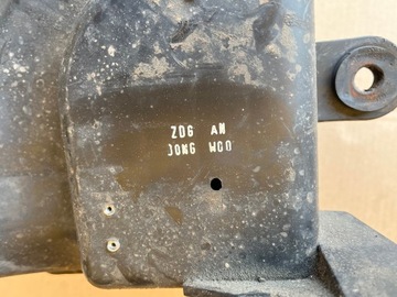 POUZDRO FILTRU VZDUCHU HYUNDAI TRAJET 2004-2008 2.0 CRDI